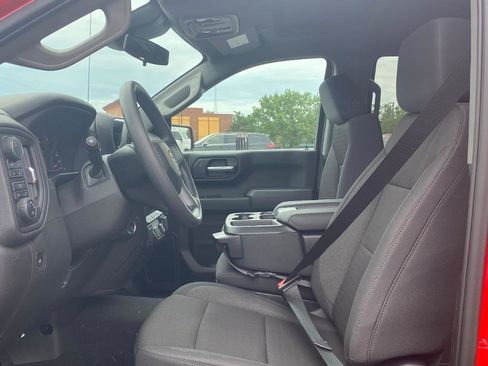 New 2025 Chevrolet Silverado 1500 Custom image 14