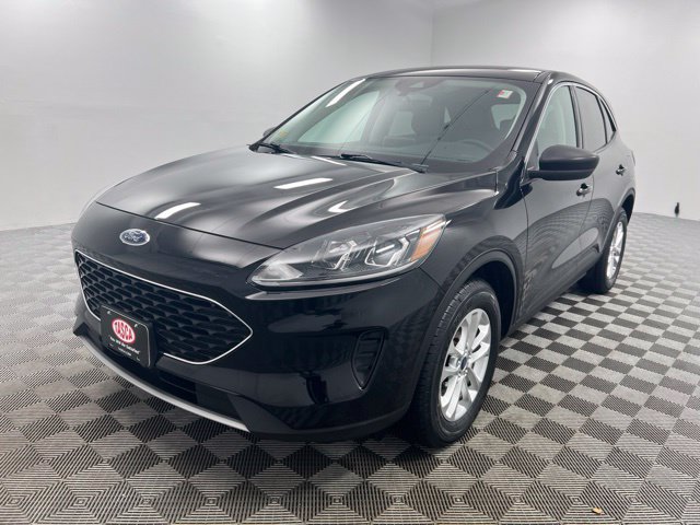 Used 2022 Ford Escape SE w/ Cold Weather Package AWD/4WD image 2