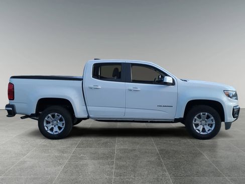 Used 2022 Chevrolet Colorado LT w/ Safety Package image 6