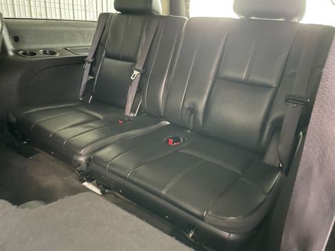 Used 2012 Chevrolet Suburban LT AWD/4WD image 20