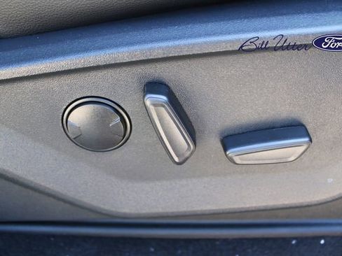 New 2026 Ford F250 Lariat w/ Black Appearance Package image 8