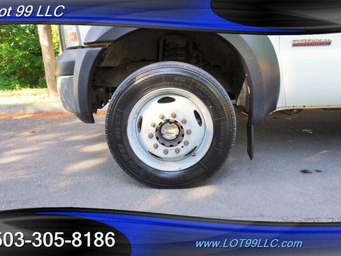 Used 2007 Ford F550 4x4 Crew Cab Super Duty image 33