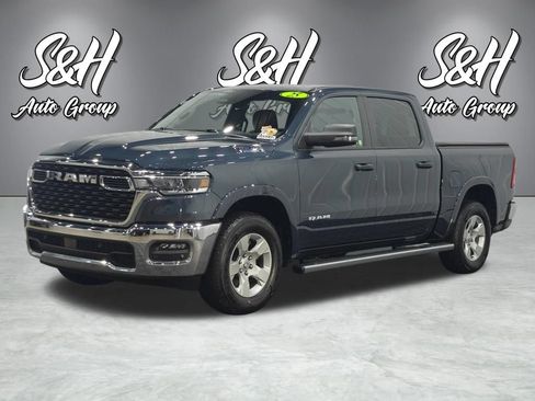 Used 2025 RAM 1500 Big Horn AWD/4WD image 15