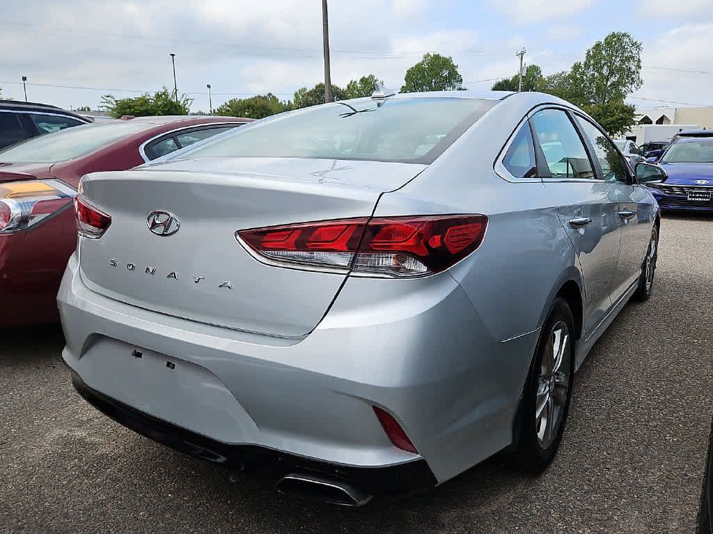 Used 2018 Hyundai Sonata SEL FWD image 3