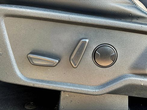 Used 2022 Ford Bronco Wildtrak image 34