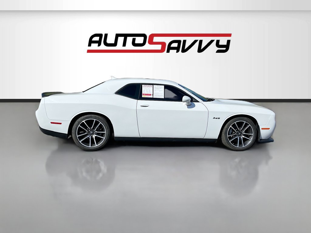 Used 2023 Dodge Challenger R/T RWD image 8