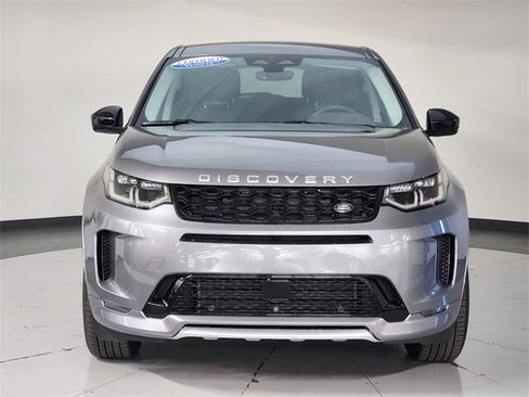Used 2025 Land Rover Discovery Sport S image 9