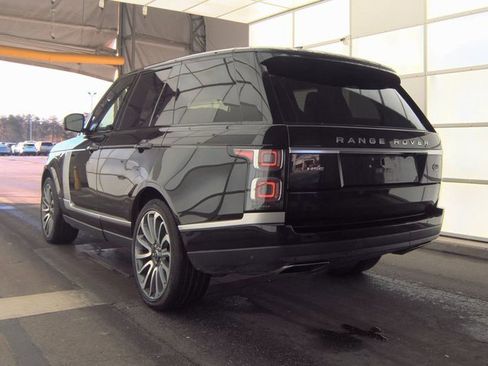 Used 2019 Land Rover Range Rover HSE image 4