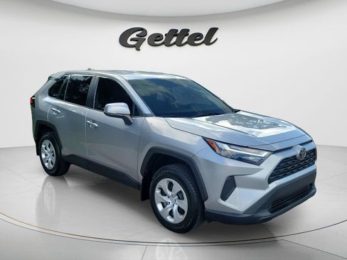 Used 2025 Toyota RAV4 LE FWD image 3