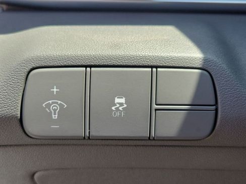 New 2026 Hyundai Elantra Sport FWD image 19
