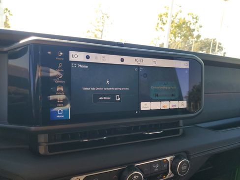 Used 2025 Jeep Wrangler Rubicon image 17