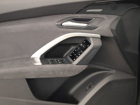 New 2025 Audi SQ5 Premium Plus image 22