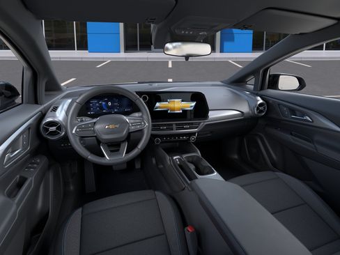 New 2026 Chevrolet Equinox EV LT w/ Midnight Package FWD image 15
