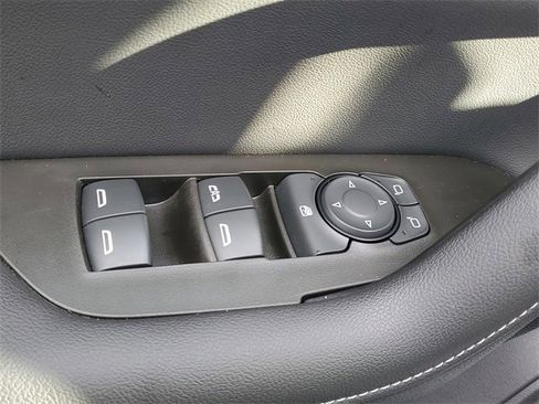 Certified 2023 Chevrolet Blazer LT w/ Convenience Package image 17