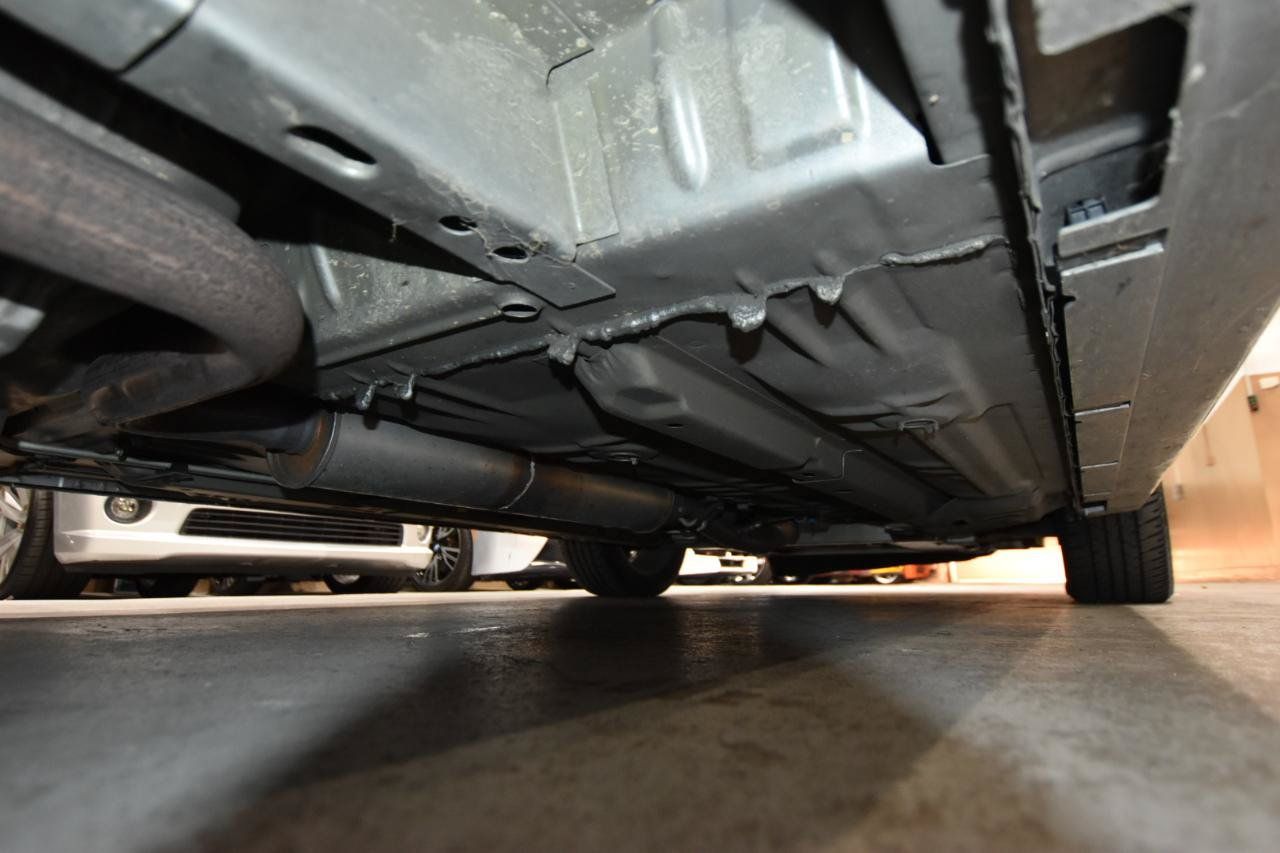Used 2007 Buick LaCrosse CXS FWD image 39