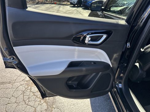 Used 2022 Jeep Compass Limited w/ Elite Group image 23