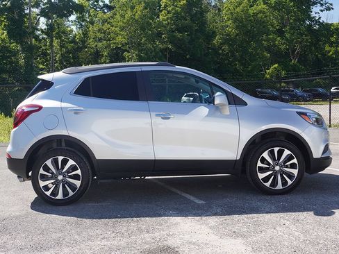 Used 2022 Buick Encore Preferred w/ Safety Package AWD/4WD image 15