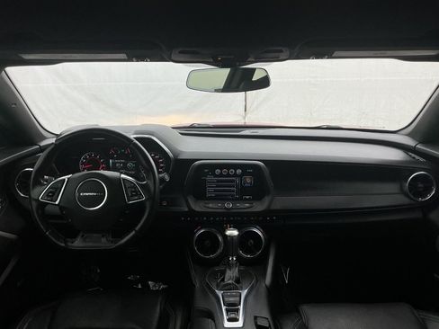Used 2018 Chevrolet Camaro LT RWD image 23