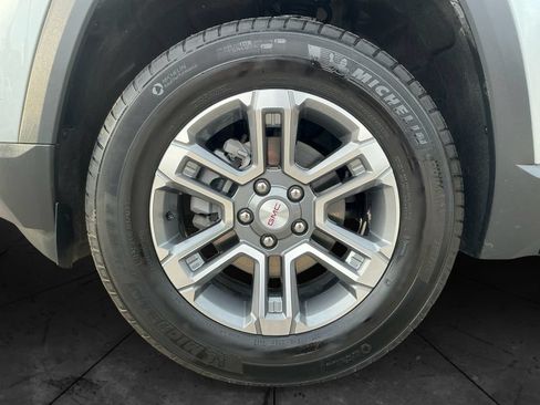 Used 2025 GMC Terrain Elevation AWD/4WD image 15