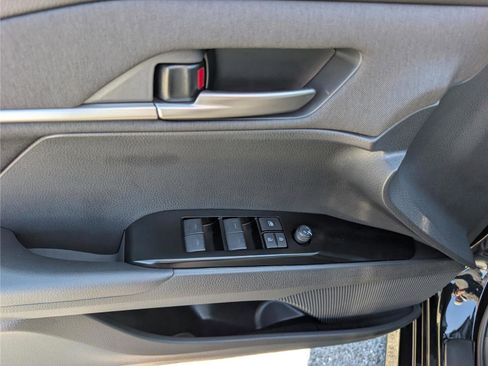 Used 2026 Toyota Camry LE image 19