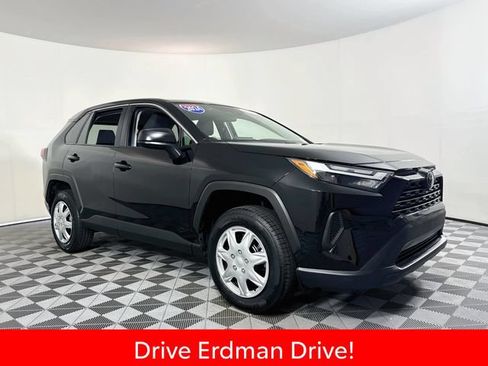 Certified 2024 Toyota RAV4 LE AWD/4WD image 1