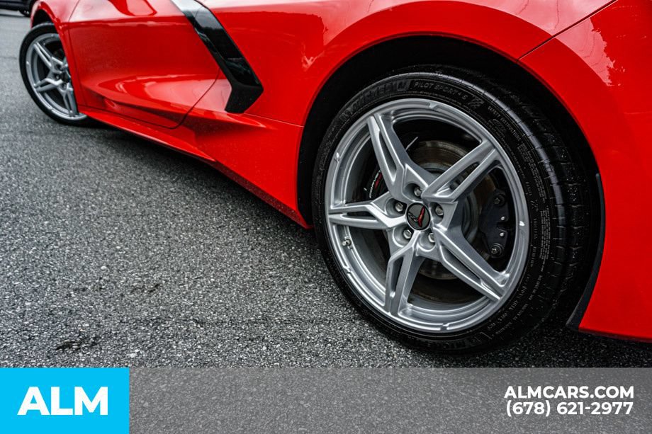 Used 2021 Chevrolet Corvette Stingray Preferred Cpe w/ Z51 Performance Package RWD image 21