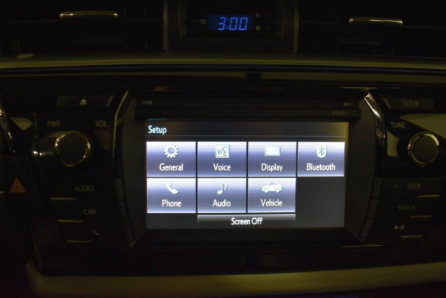 Used 2014 Toyota Corolla LE FWD image 18