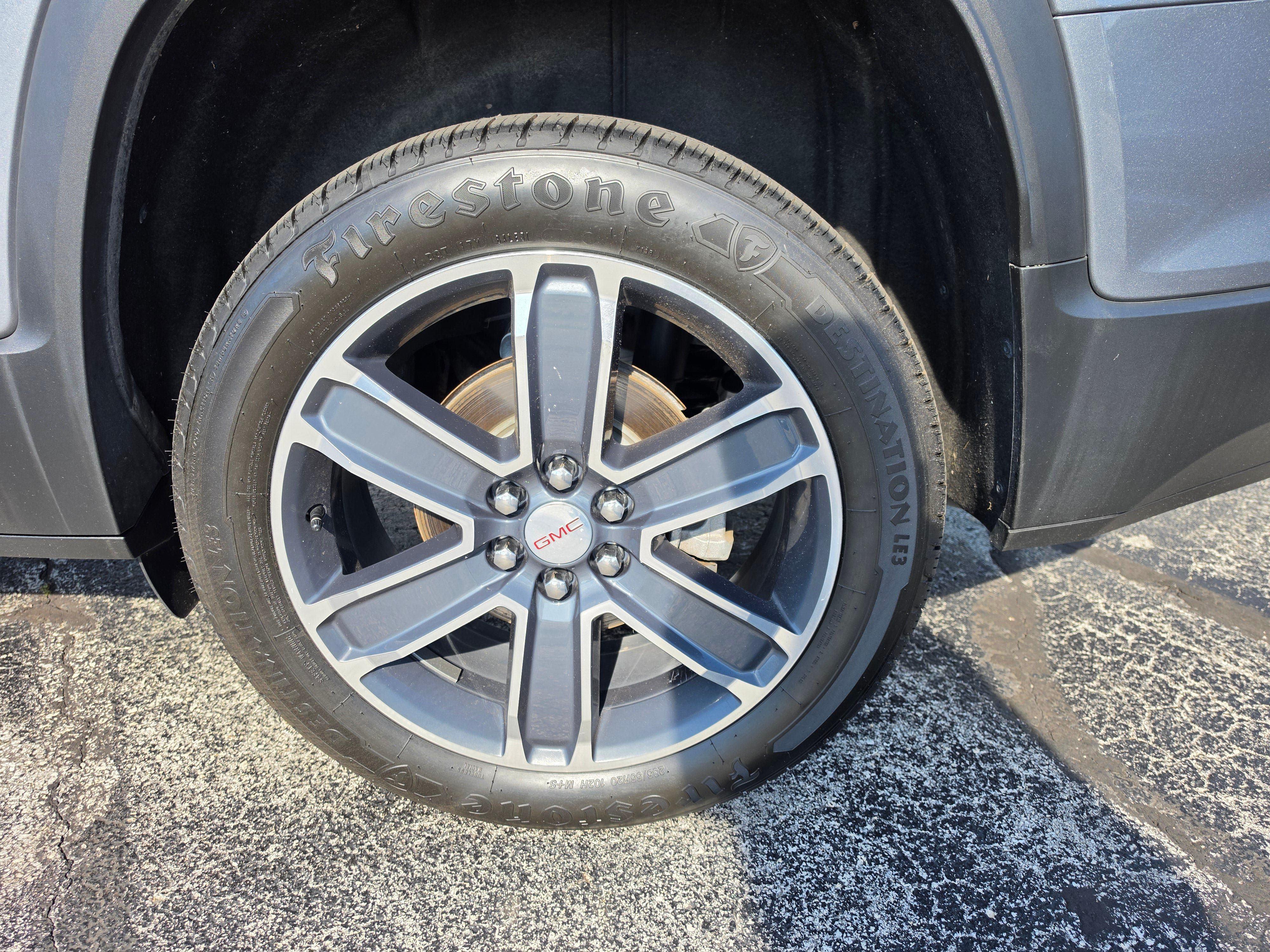 Used 2020 GMC Acadia SLT FWD image 13
