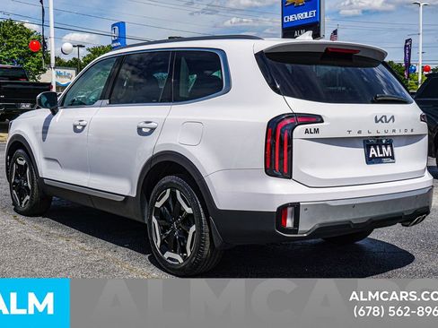 Used 2024 Kia Telluride EX FWD image 7