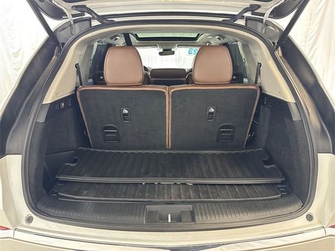 Used 2023 Acura MDX SH-AWD w/ Technology Package image 27