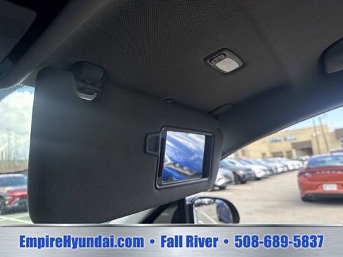 Used 2023 Hyundai Santa Fe SEL FWD image 25