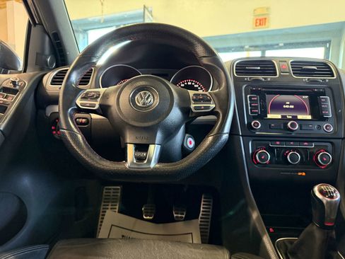 Used 2012 Volkswagen GTI 4-Door image 14
