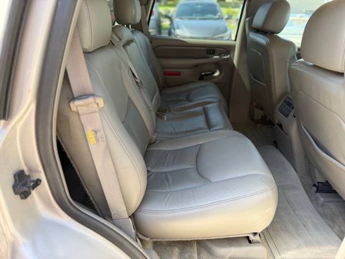 Used 2004 GMC Yukon Denali AWD/4WD image 17
