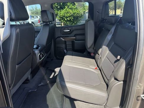 Used 2019 GMC Sierra 1500 SLT RWD image 25