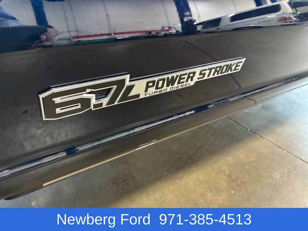 Used 2023 Ford F350 Platinum AWD/4WD image 14