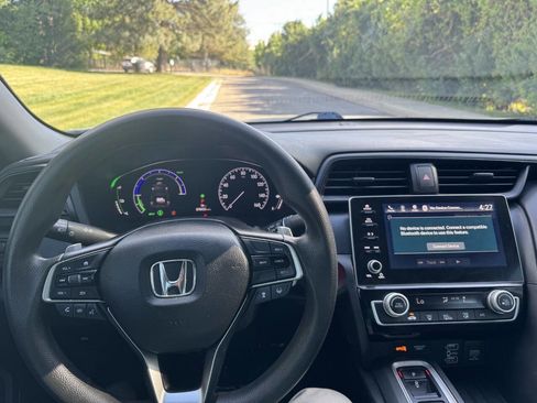 Used 2020 Honda Insight EX image 10