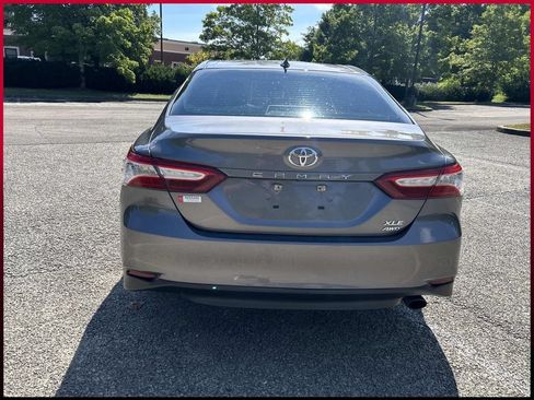 Used 2020 Toyota Camry XLE w/ Navigation Package AWD/4WD image 7