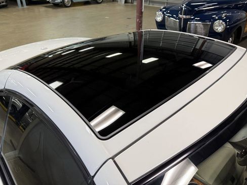 Used 2008 Mercedes-Benz SL 550 image 42