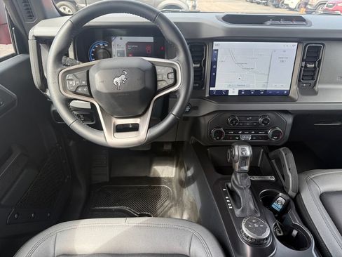 Used 2024 Ford Bronco Big Bend AWD/4WD image 27