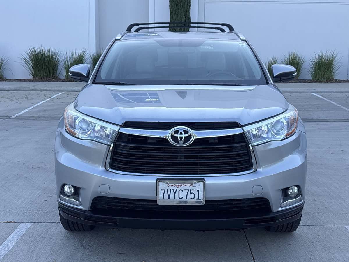 Used 2016 Toyota Highlander Limited AWD/4WD image 8
