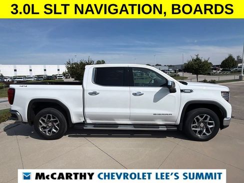 Used 2024 GMC Sierra 1500 SLT w/ SLT Premium Plus Package AWD/4WD image 15