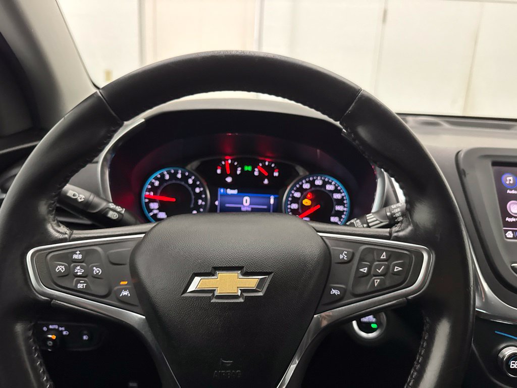 Used 2020 Chevrolet Equinox LT w/ Driver Convenience Package AWD/4WD image 15
