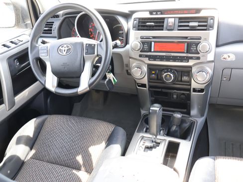 Used 2011 Toyota 4Runner SR5 image 60