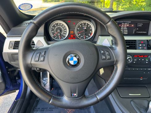 Used 2012 BMW M3 Convertible RWD image 39