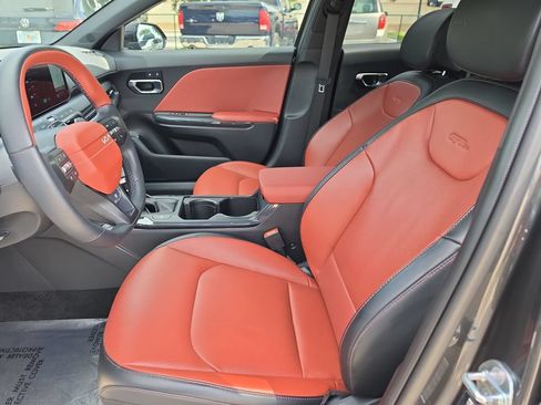 Certified 2025 Kia K4 GT-Line Turbo FWD image 8