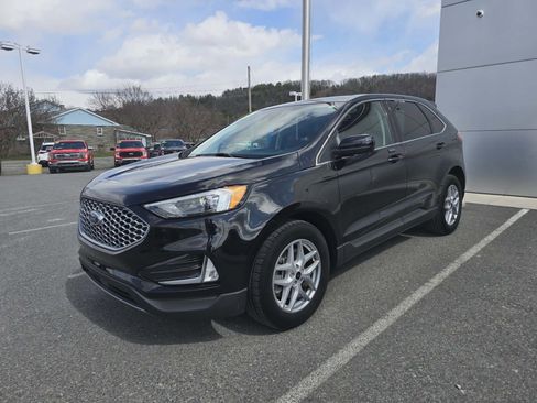 Certified 2023 Ford Edge SEL w/ Convenience Package image 8
