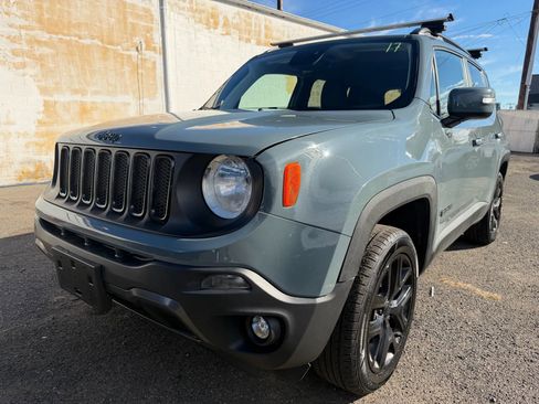 Used 2018 Jeep Renegade Altitude image 1