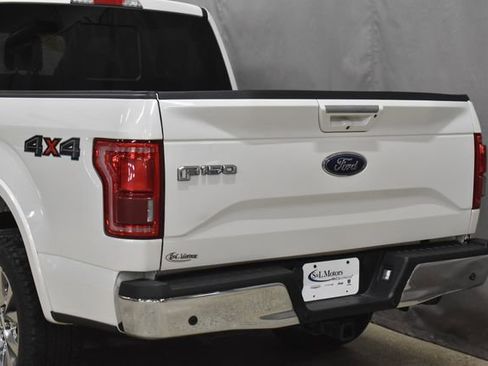 Used 2016 Ford F150 Lariat w/ Equipment Group 502A Luxury image 9