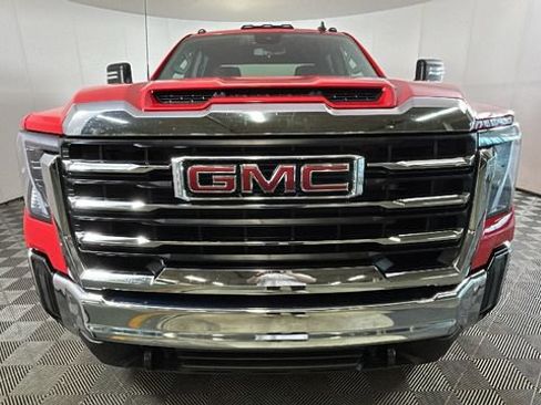 Used 2026 GMC Sierra 2500 SLE w/ SLE Value Package; AWD/4WD image 7