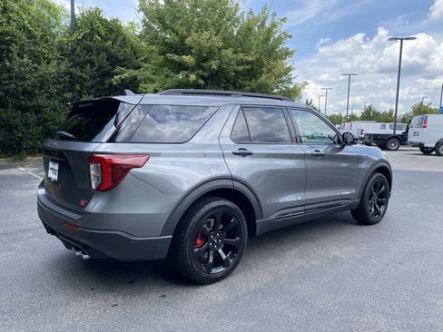 Used 2023 Ford Explorer ST w/ Equipment Group 401A AWD/4WD image 9